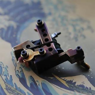 Black Ghost - Kylin Handmade Brass Tattoo Machine thumbnail 3